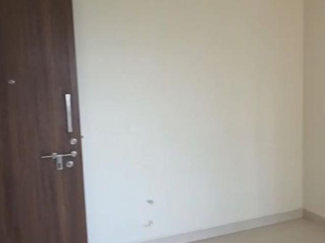 Flat for rent in Parel, Mumbai City District