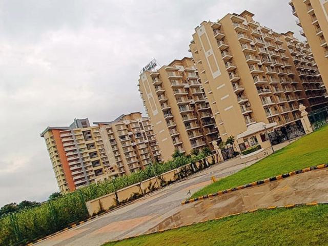 Flat for rent in Sohna, Gurugram
