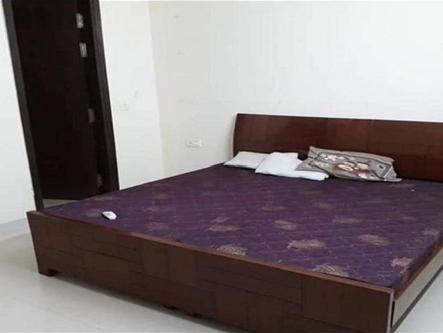 Property for rent in Sector 62, Noida