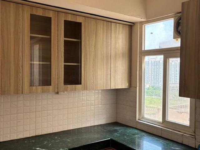 Flat for rent in Green Court, Gurugram