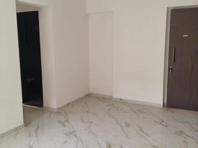 Flat for rent in Naupada, Thane
