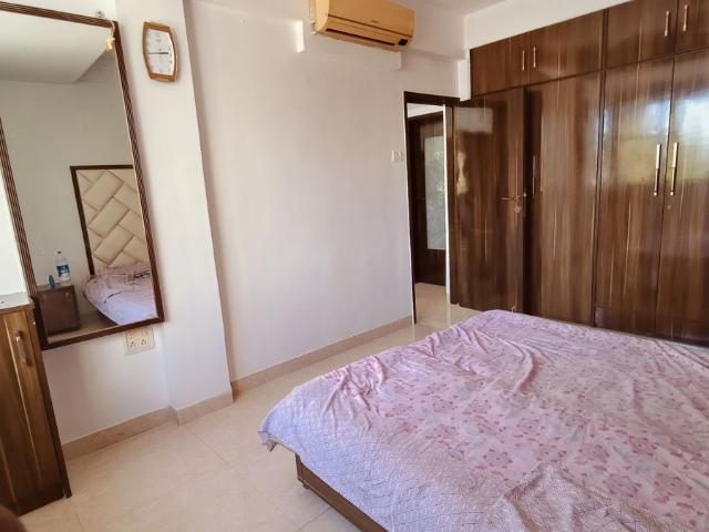 Flat for rent in Dadar West, Mumbai City District