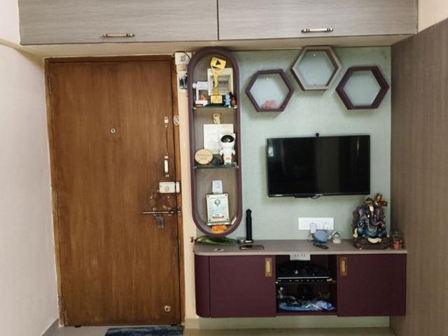 Flat for rent in Malad West, Mumbai Suburban District