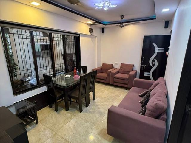Flat for rent in Naupada, Thane