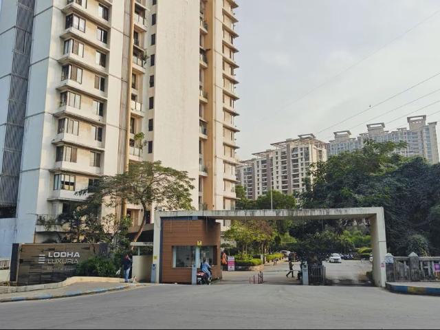 Flat for rent in Raymond Mills, Thane