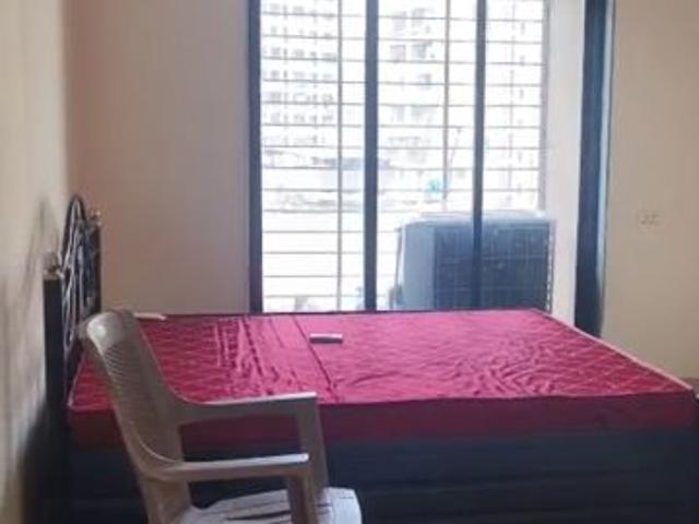 Flat for rent in Parel, Mumbai City District