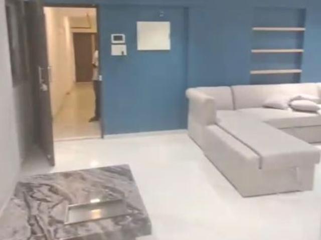 Flat for rent in Shastri Nagar, Mumbai