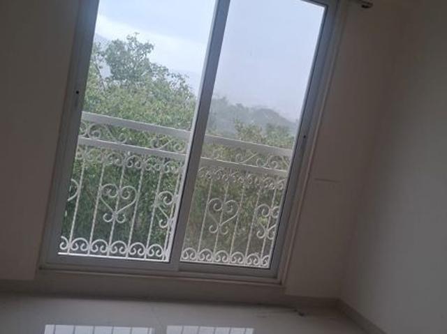 Flat for rent in Thane