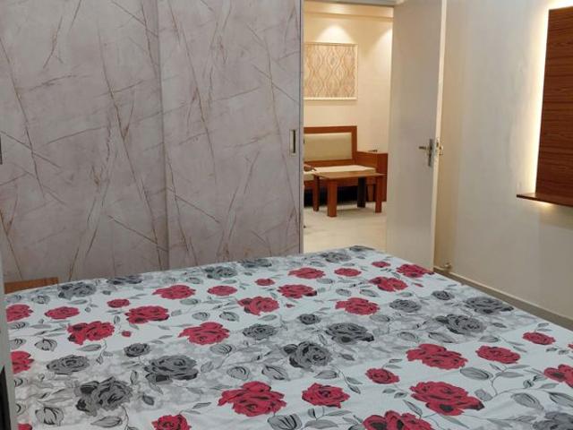 Flat for rent in Sector 67, Gurugram