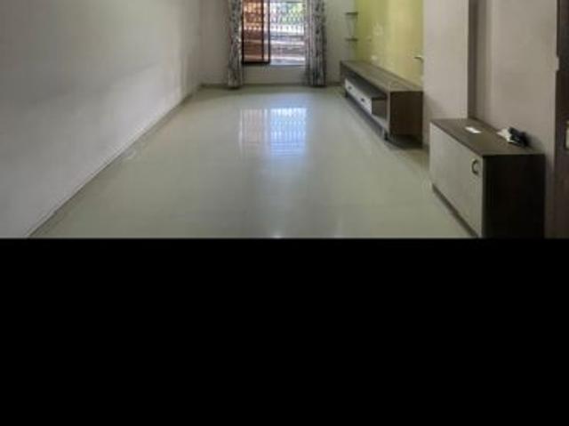 Flat for rent in Naupada, Thane