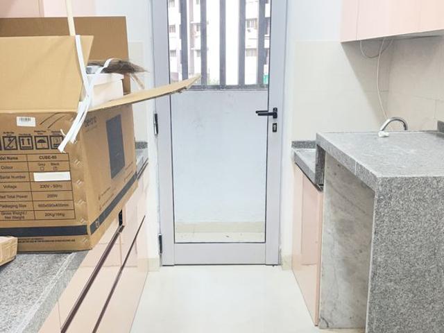 Flat for rent in Mulund Colony, Mumbai Suburban District