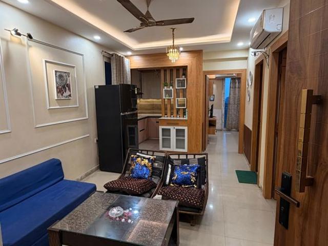 Flat for rent in Green Court, Gurugram