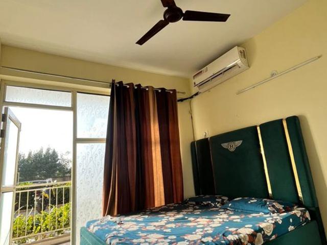 Flat for rent in Manesar, Gurugram