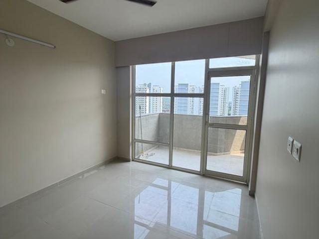 Flat for rent in Sector 67, Gurugram