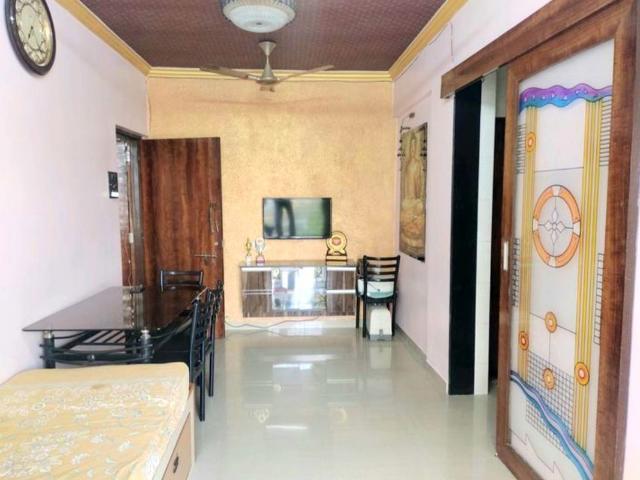 Flat for rent in Mulund Colony, Mumbai Suburban District