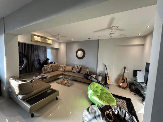 Flat for rent in Adarsh Nagar, Mumbai