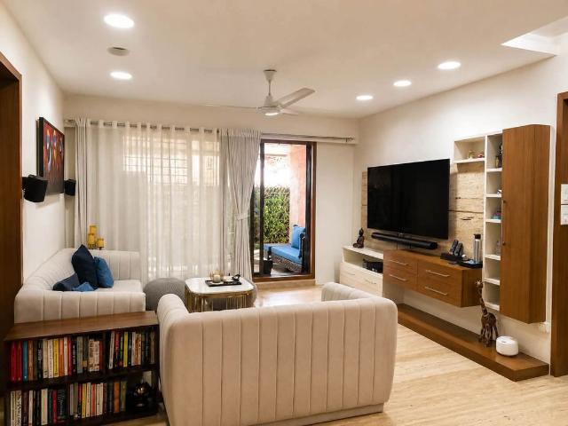 Flat for rent in Juhu, Mumbai