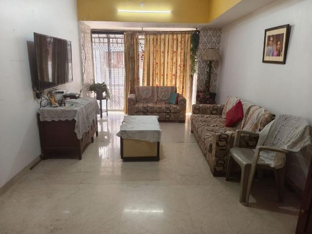 Flat for rent in Khar, Mumbai