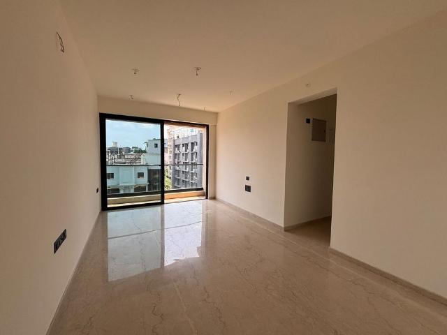 Flat for rent in Santacruz West, Mumbai