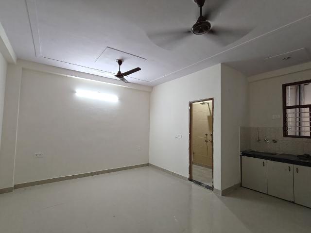 Property for rent in Mayur Vihar, Delhi
