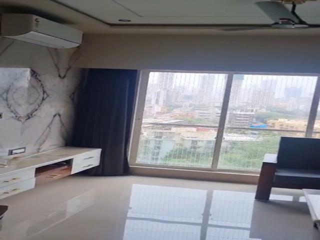 Flat for rent in Parel, Mumbai City District