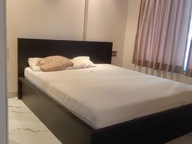 Flat for rent in Parel, Mumbai City District