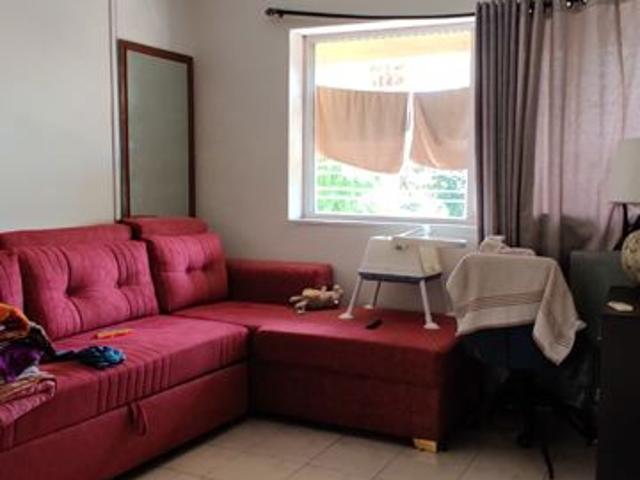 Flat for rent in Mount Mary, Mumbai