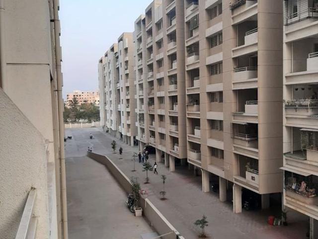 Flat for rent in Venkatesh Graffiti, Pune