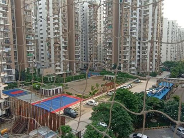 Flat for rent in Noida, Gautam Buddha Nagar