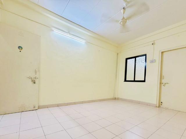 Flat for rent in Mangalwar Peth, Pune