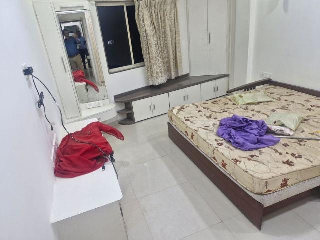Flat for rent in Mahim, Mumbai City District