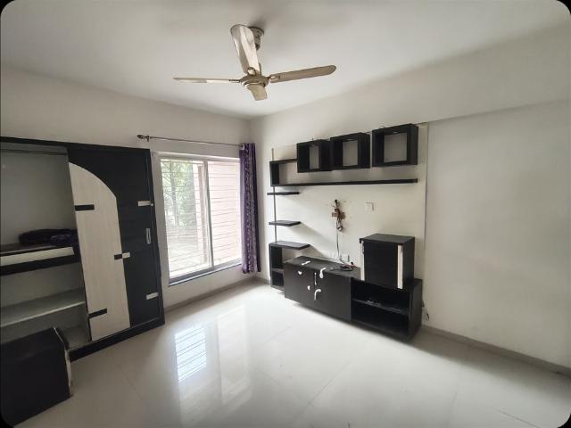Flat for rent in Ward 1, Pune