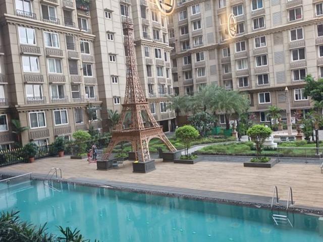 Flat for rent in Bandra East, Mumbai