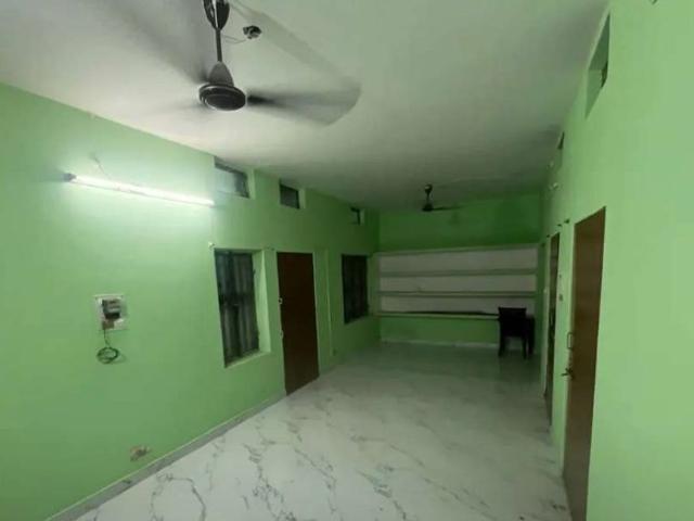 Flat for rent in Hazratganj, Lucknow