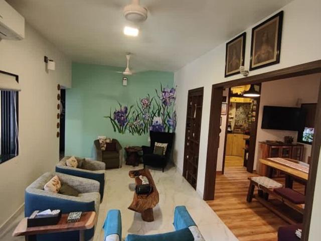 Flat for rent in Khar, Mumbai