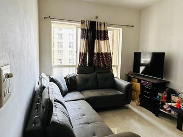 Flat for rent in Lodha Amara, Thane