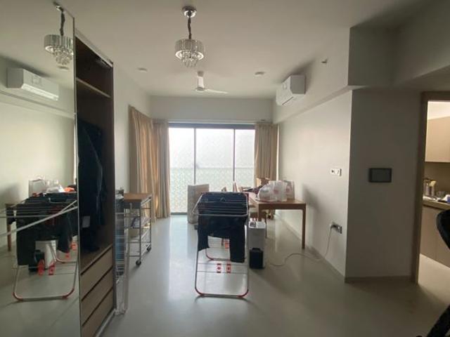 Flat for rent in Santacruz West, Mumbai