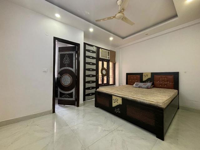 Flat for rent in Saket, Delhi