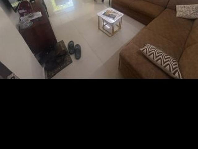 Flat for rent in Vile Parle West, Mumbai