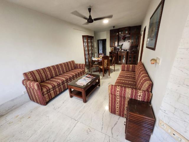 Flat for rent in Khar, Mumbai