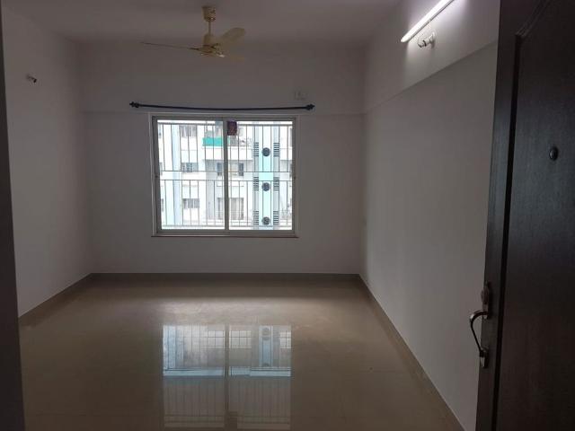 Flat for rent in Kumar Primavera Society, Pune