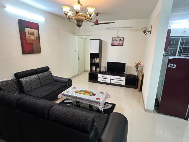 Flat for rent in Parkhe Vasti, Pune