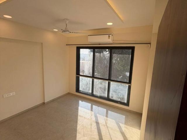 Flat for rent in Santacruz West, Mumbai