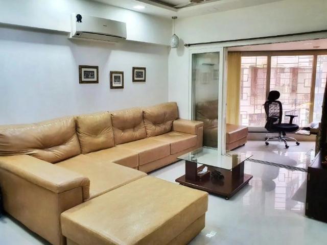 Flat for rent in Jogeshwari West, Mumbai