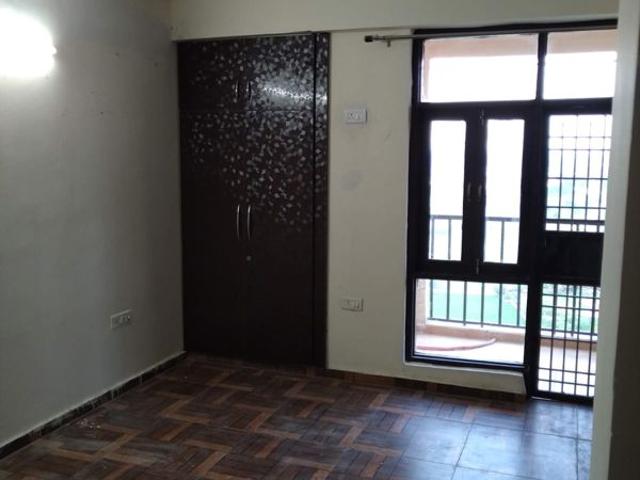 Flat for rent in Ghaziabad