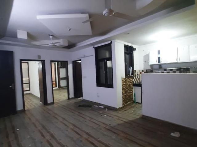 Flat for rent in Chhattarpur, Delhi
