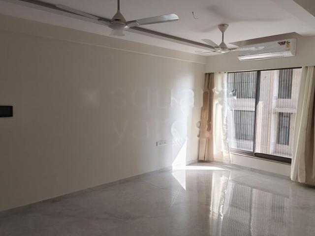 Flat for rent in Kherwadi, Mumbai