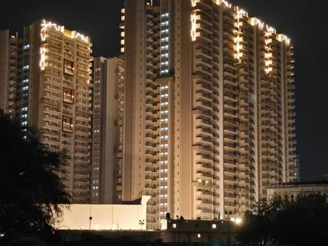 Flat for rent in Noida, Gautam Buddha Nagar
