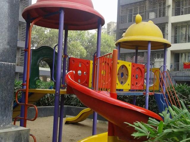 Flat for rent in Nahur, Mumbai Suburban District