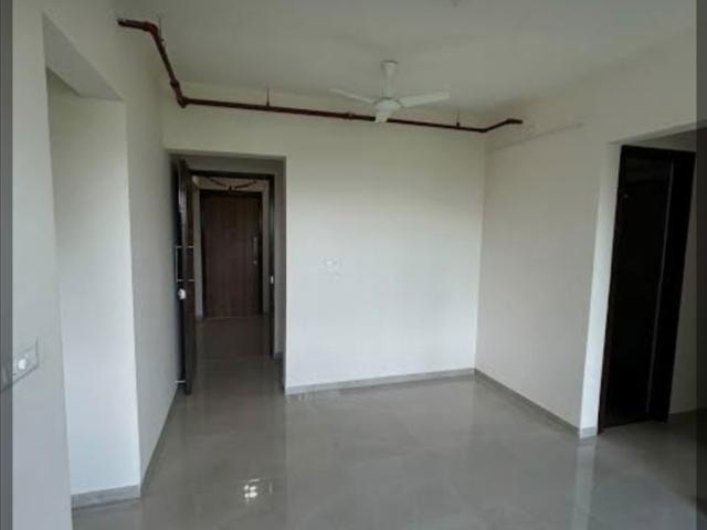 Flat for rent in Lodha Amara, Thane
